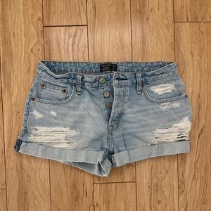 Abercrombie Ames Low Rise Boyfriend Short 27/4